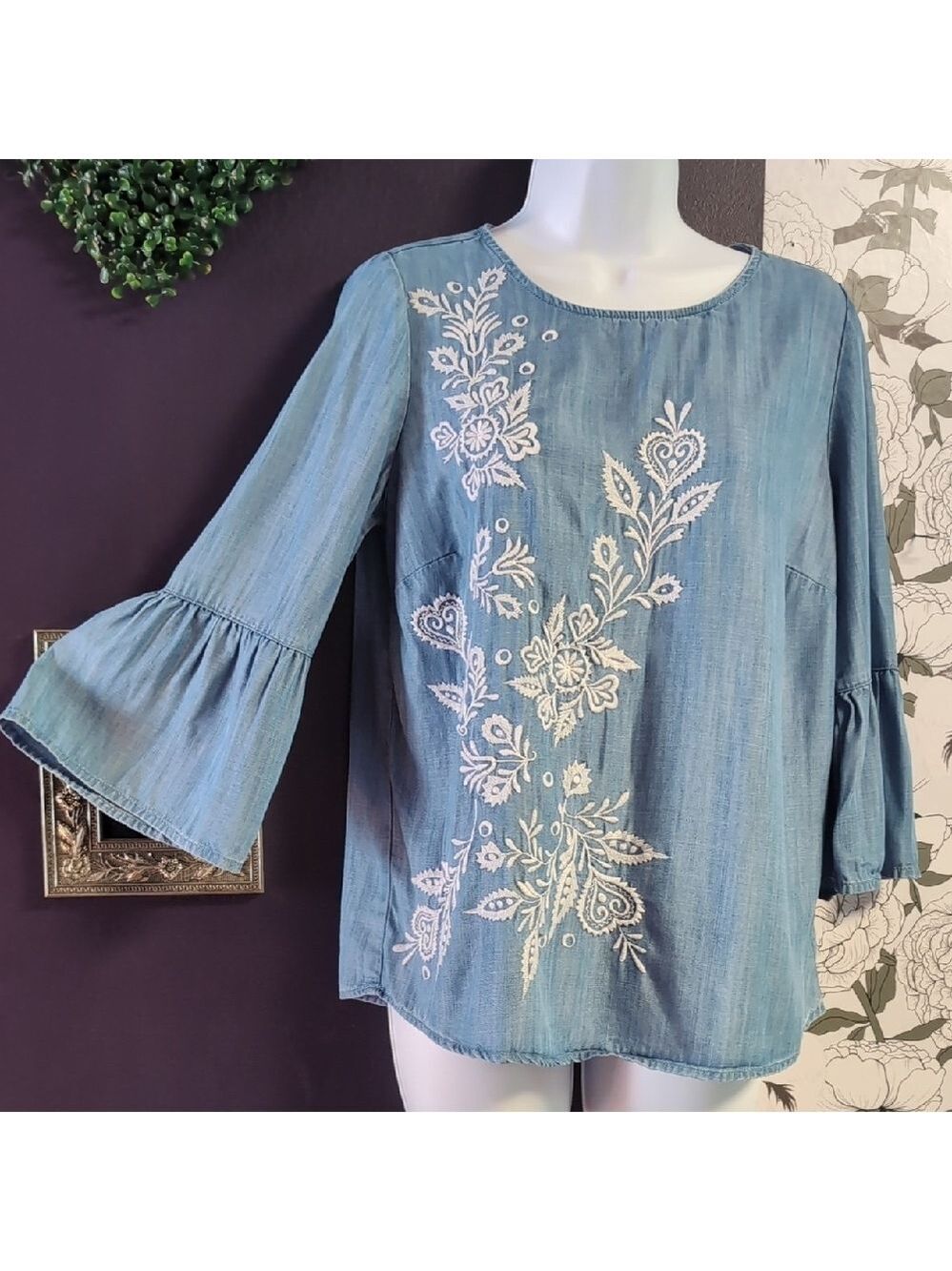 Crown & Ivy Blue Blouse with White Embroidery - Picture 2 of 5